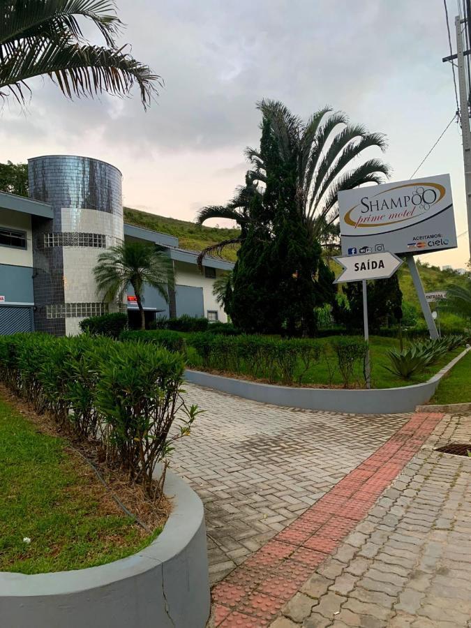 Shampoo Prime Motel 布吕斯克 外观 照片
