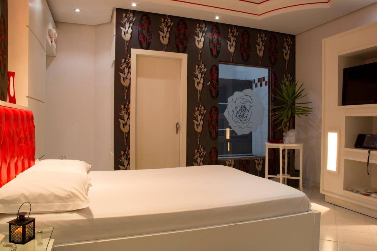 Shampoo Prime Motel 布吕斯克 外观 照片