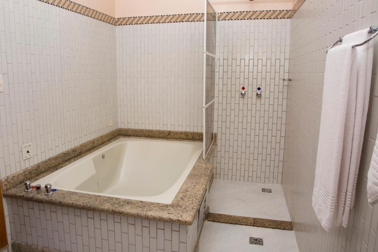 Shampoo Prime Motel 布吕斯克 外观 照片